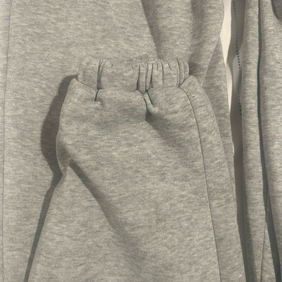 vintage brandy melville low rise grey sweats - Picture 5 of 5